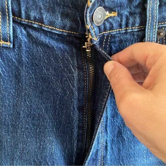 Levis Premium 70'S High Rise Slim Straight Jeans Woman 31 Dark Wash Classic - Picture 5 of 16